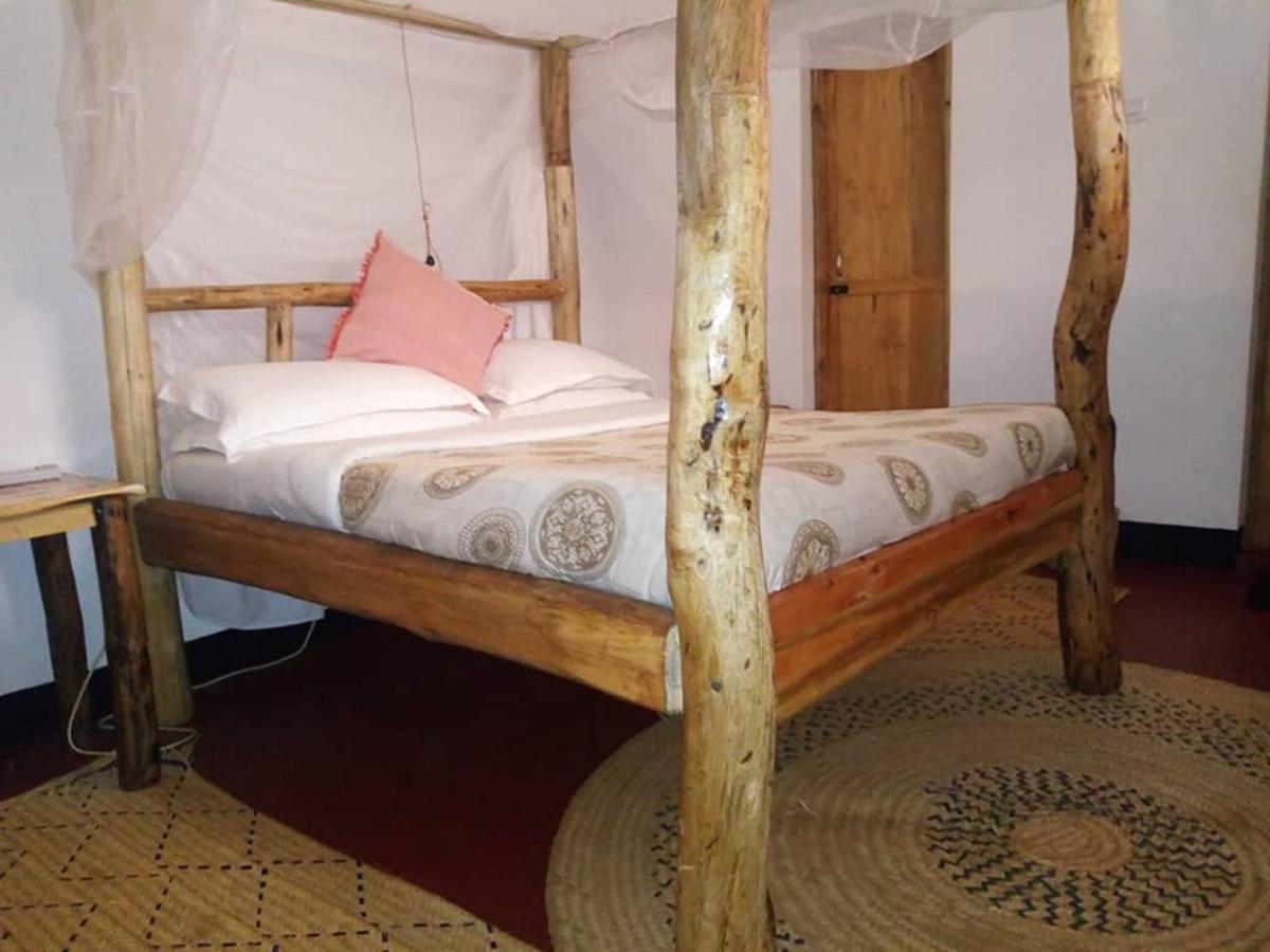 Lodge Safari Camp *